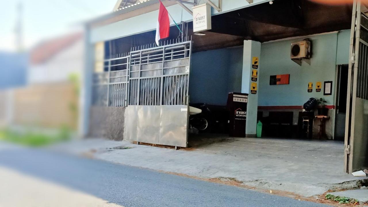 D'Kost Ketintang Hotel Surabaia Exterior foto